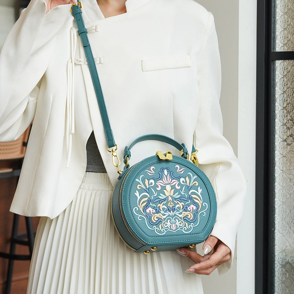 Literary Shoulder Bag National Style Small Crossbody Round Bag