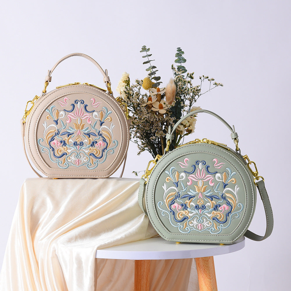 Literary Shoulder Bag National Style Small Crossbody Round Bag