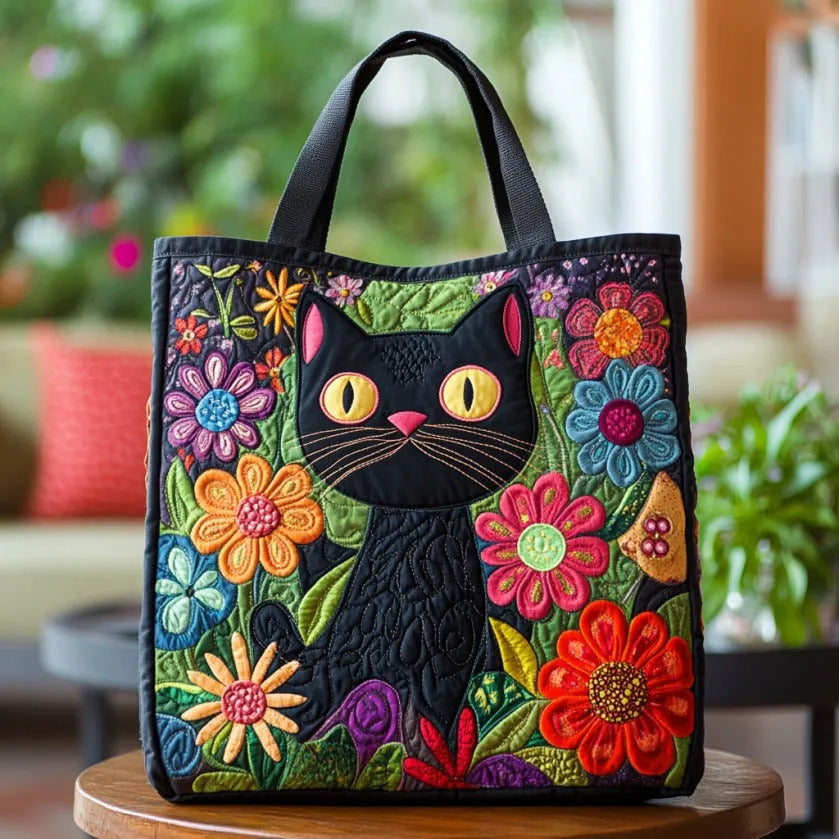 Creative, High-Capacity Tote Bag With Digital Print And Quilted Embroidery