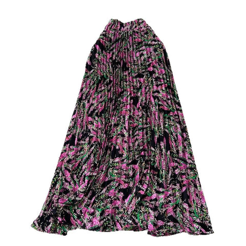 New Flowing A-line Skirt With Draped Pleats And A Delicate Floral Print