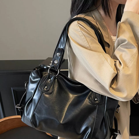 Shoulder Bags